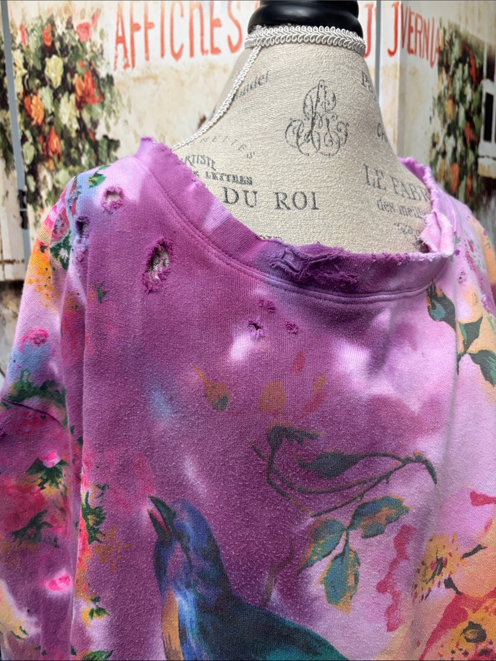 Magnolia Pearl Songbird Hermosa Sweatshirt #2389, Myrrh, OS - Picture 4 of 12